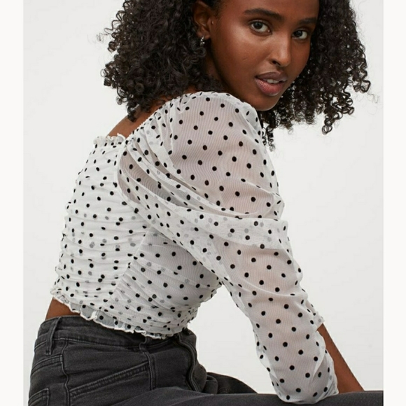 🤑H&M Divided pocadot crop top, XS, Black and White - Picture 6 of 9